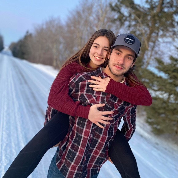 Meet your Posher, Jayla - Picture 1 of 1